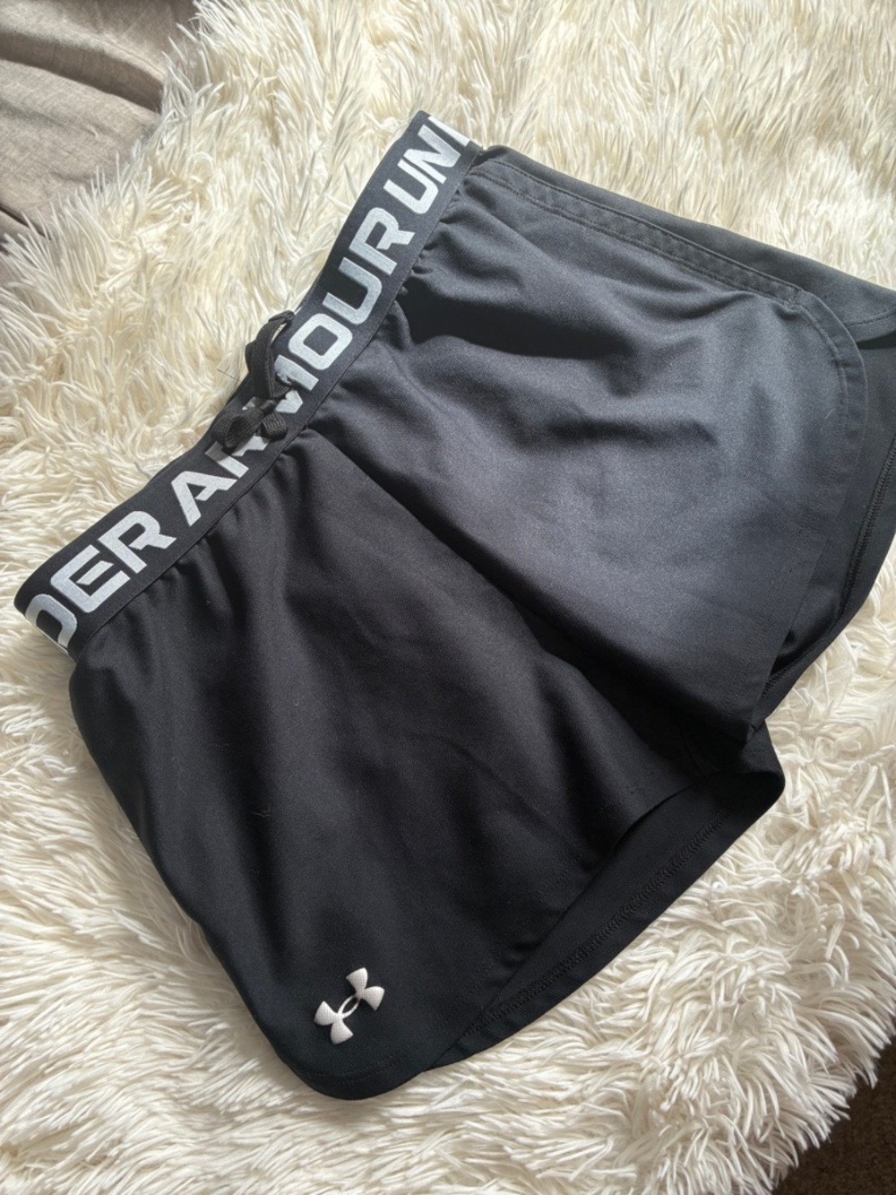 Under Armour Black Women's Logo Elastic Waist Running Shorts